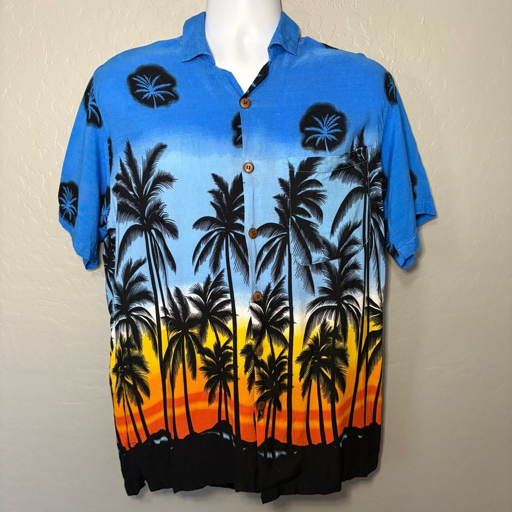 Vintage Rayon Hawaiian Sunset Button Down‎ Shirt Size Large